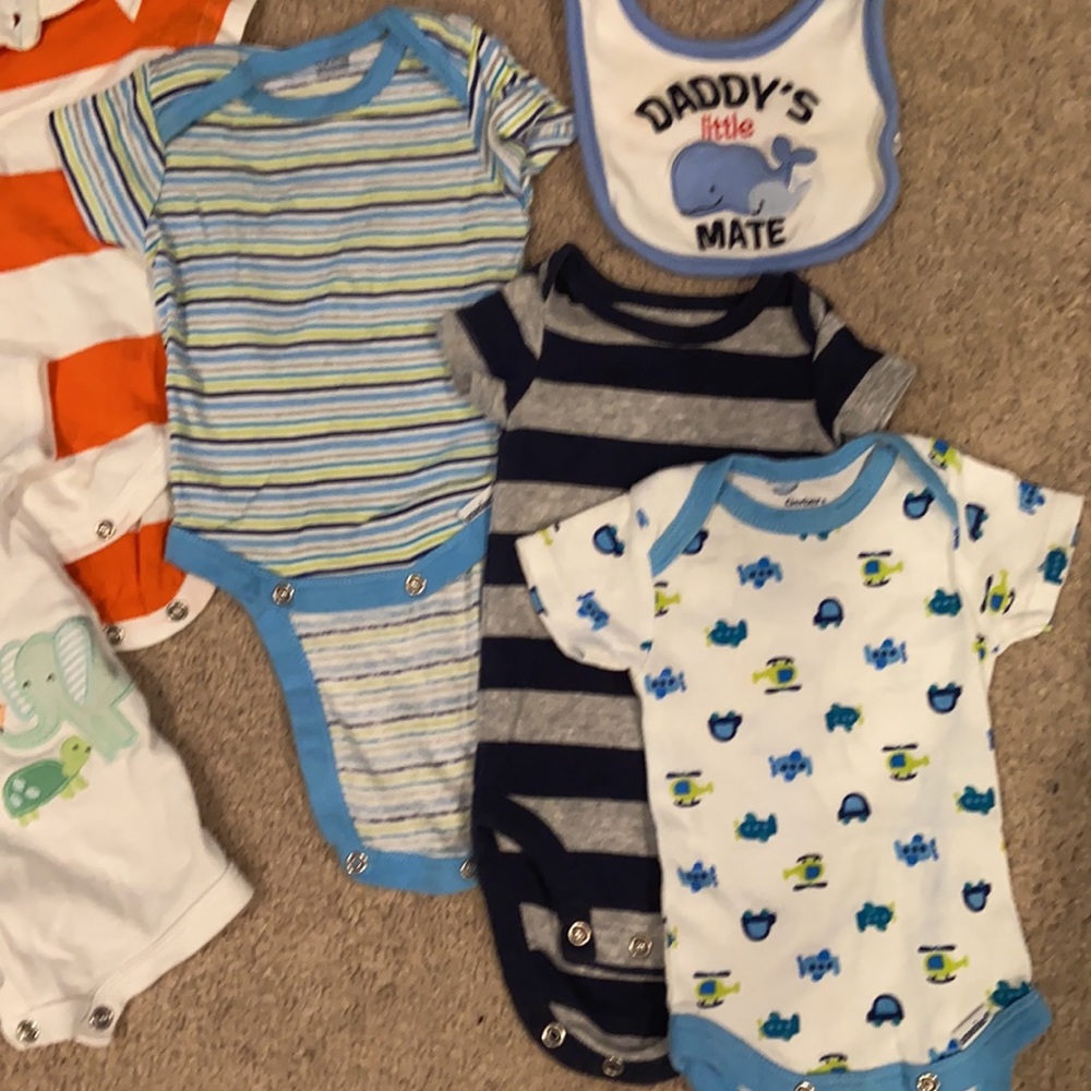 Newborn boy bundle - Picture 4 of 4